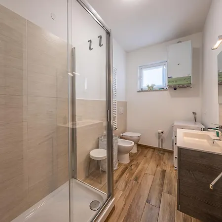 Casa Francesca Luminoso, Wifi E Parcheggio Appartamento