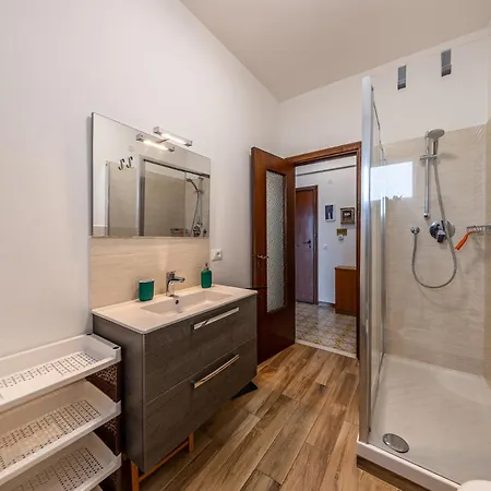 Casa Francesca Luminoso, Wifi E Parcheggio Sestri Levante