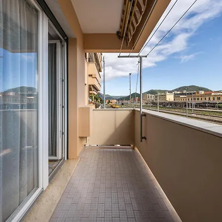 Casa Francesca Luminoso, Wifi E Parcheggio * Sestri Levante