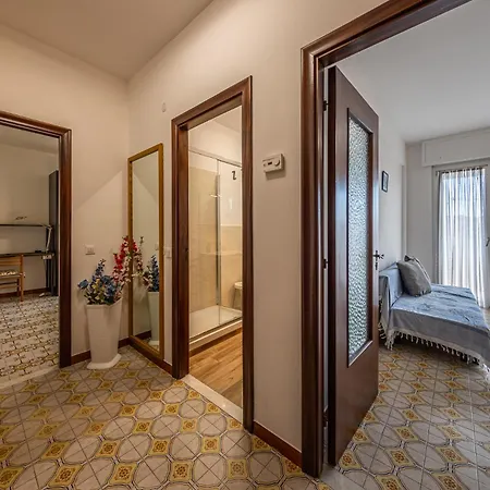 Casa Francesca Luminoso, Wifi E Parcheggio ססטרי לבאנטה