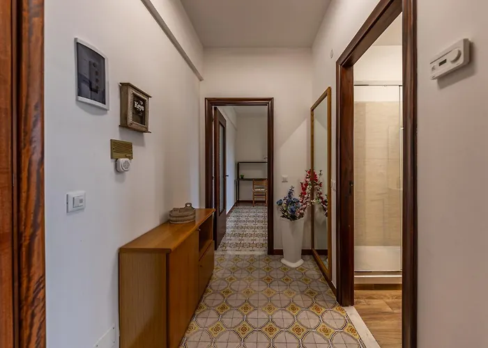 Casa Francesca Luminoso, Wifi E Parcheggio Apartmán *